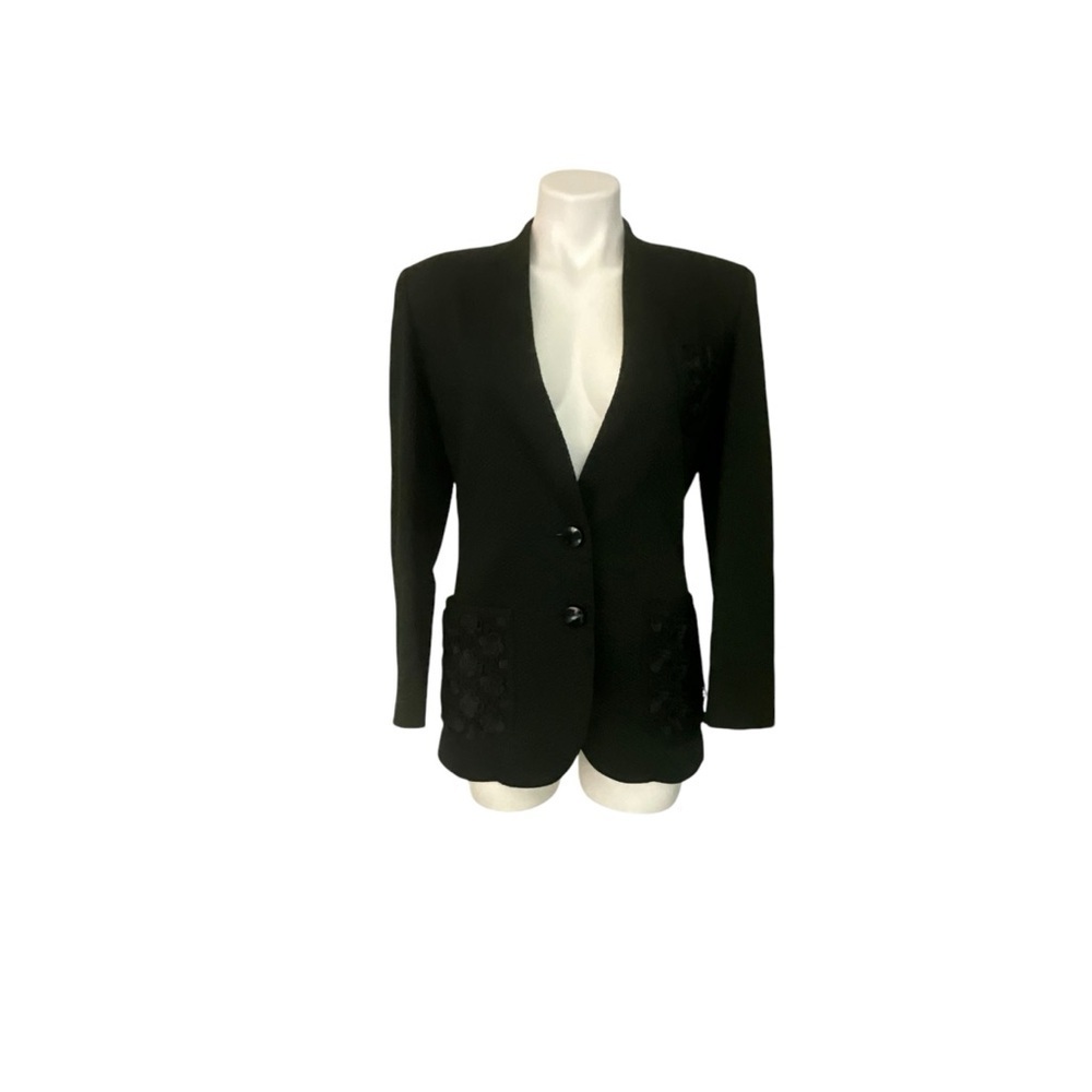 Tom and Linda‎ Platt Black Lace Embroidered Women Blazer